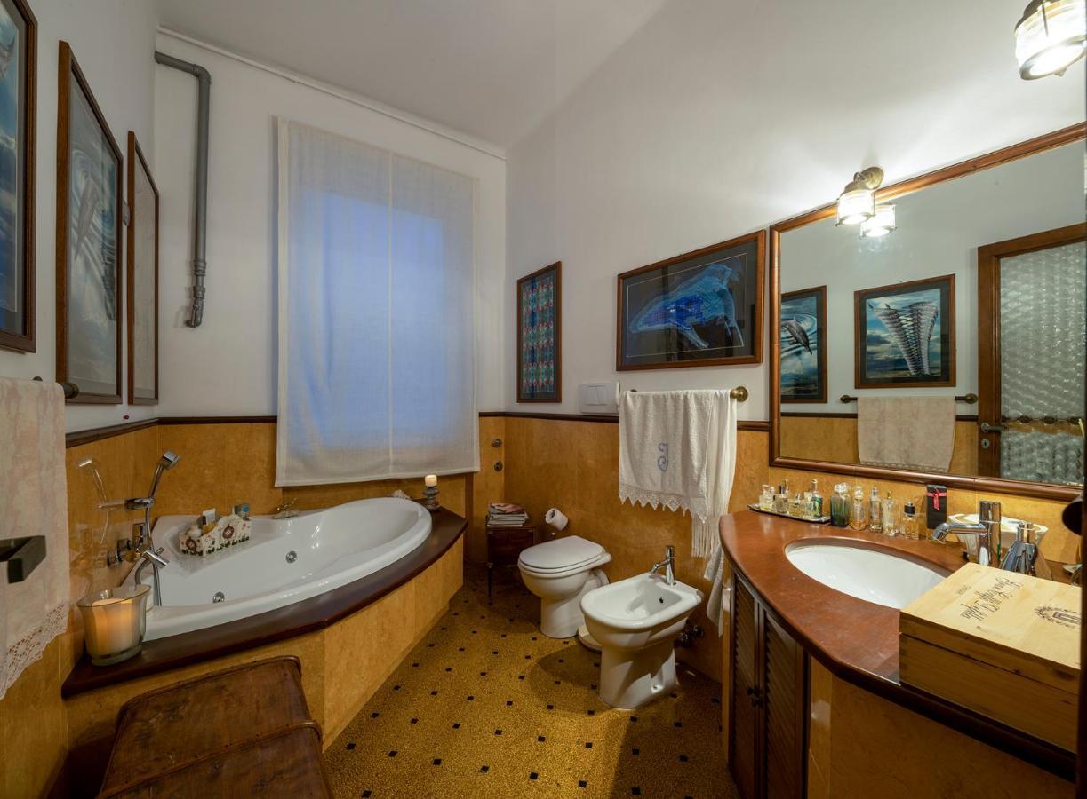 شقة Castelletto Exclusive Terrace Penthouse جنوة المظهر الخارجي الصورة